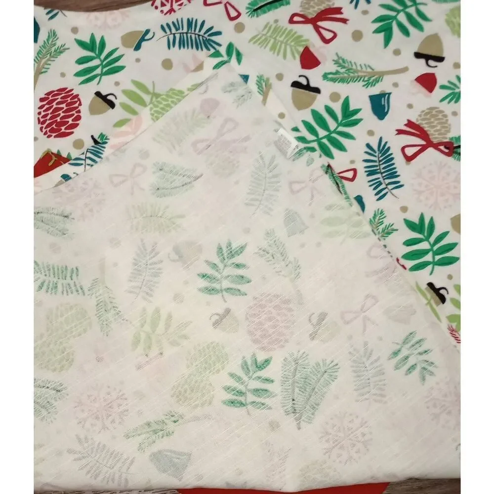NWT world market  winter, Christmas apron. Adult size, one size